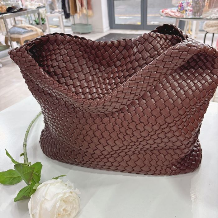 Weave Tote Bag with Matching Clutch - Elegant Woven Design for Everyday Use