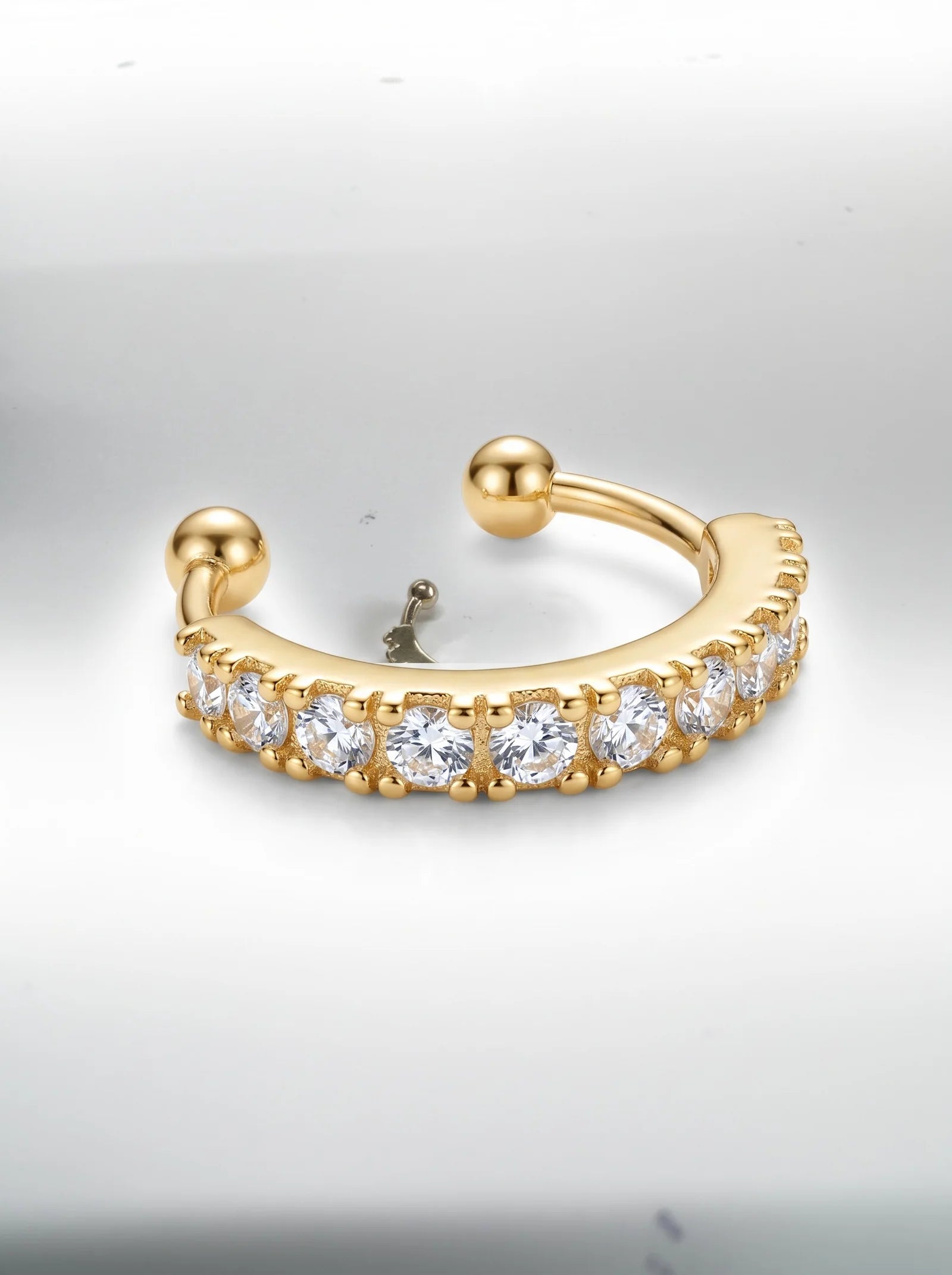 Women’s Elegant Fashion Earrings – Stylish Jewellery for Everyday Wear & Special Occasions