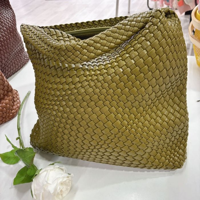 Weave Tote Bag with Matching Clutch - Elegant Woven Design for Everyday Use