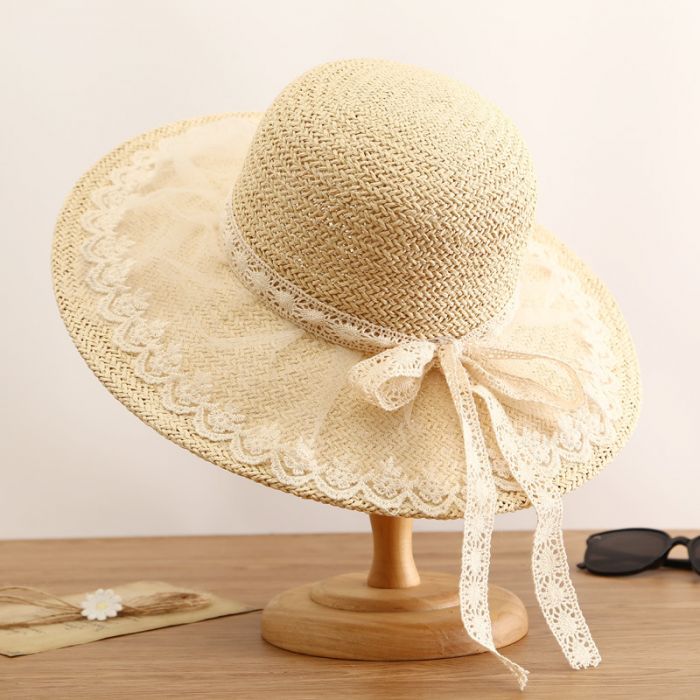 Women’s Wide Brim Straw Sun Hat with Delicate Lace Trim | Elegant Summer Beach Hat | UV Protection Holiday Hat
