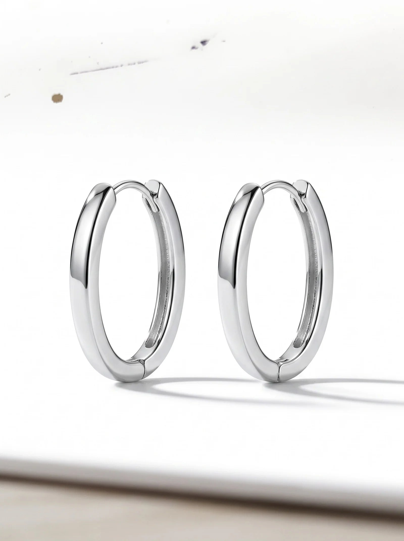 Women’s Elegant Fashion Earrings – Stylish Jewellery for Everyday Wear & Special Occasions